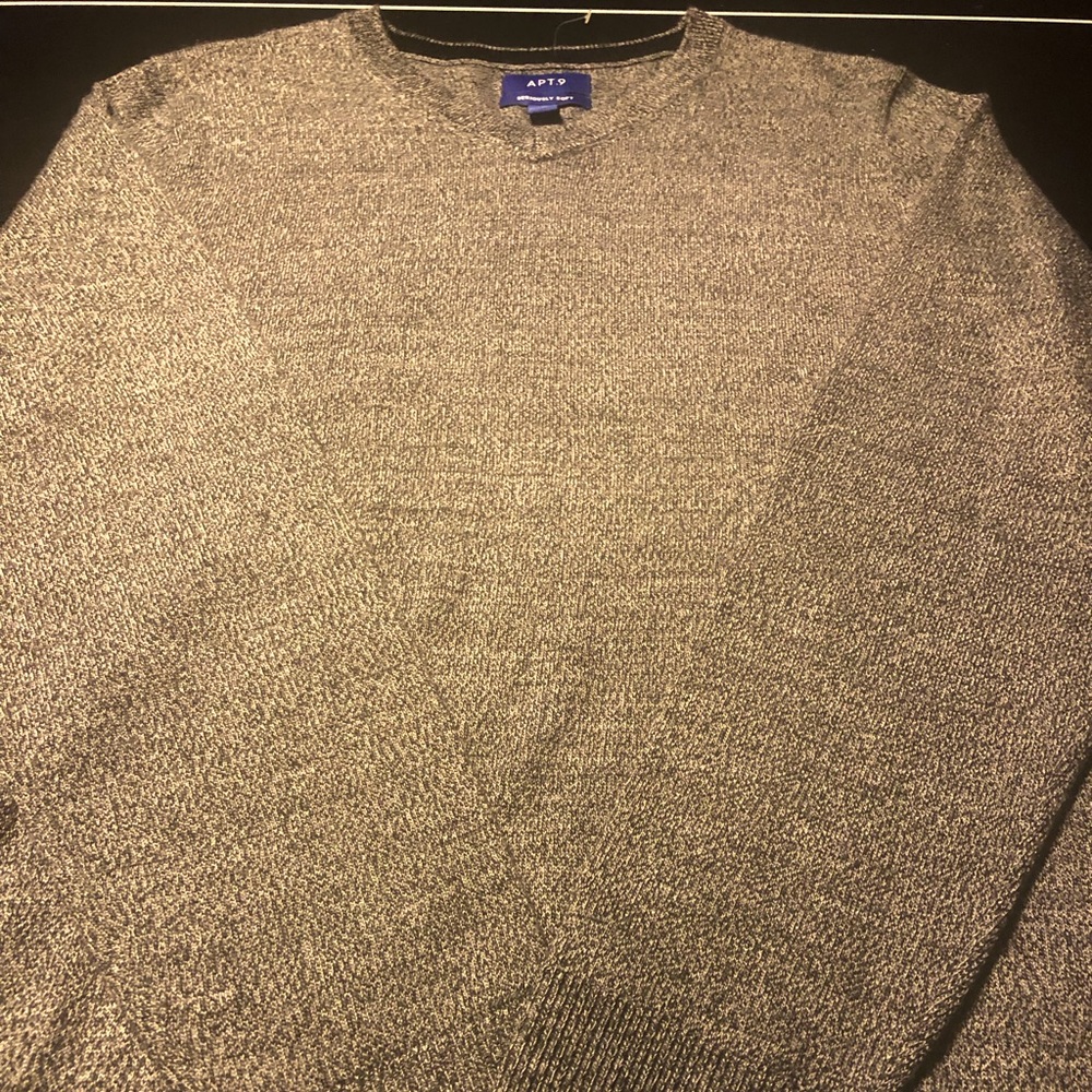 Men’s Apt.9 V Neck Black Long Sleeve Sweater